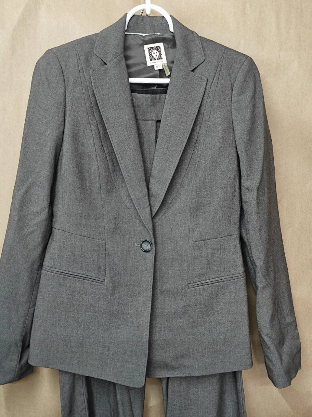 Anne Klein Women 2 Piece Pants Suits Size 2! Grey/Gray! Professional! Interview